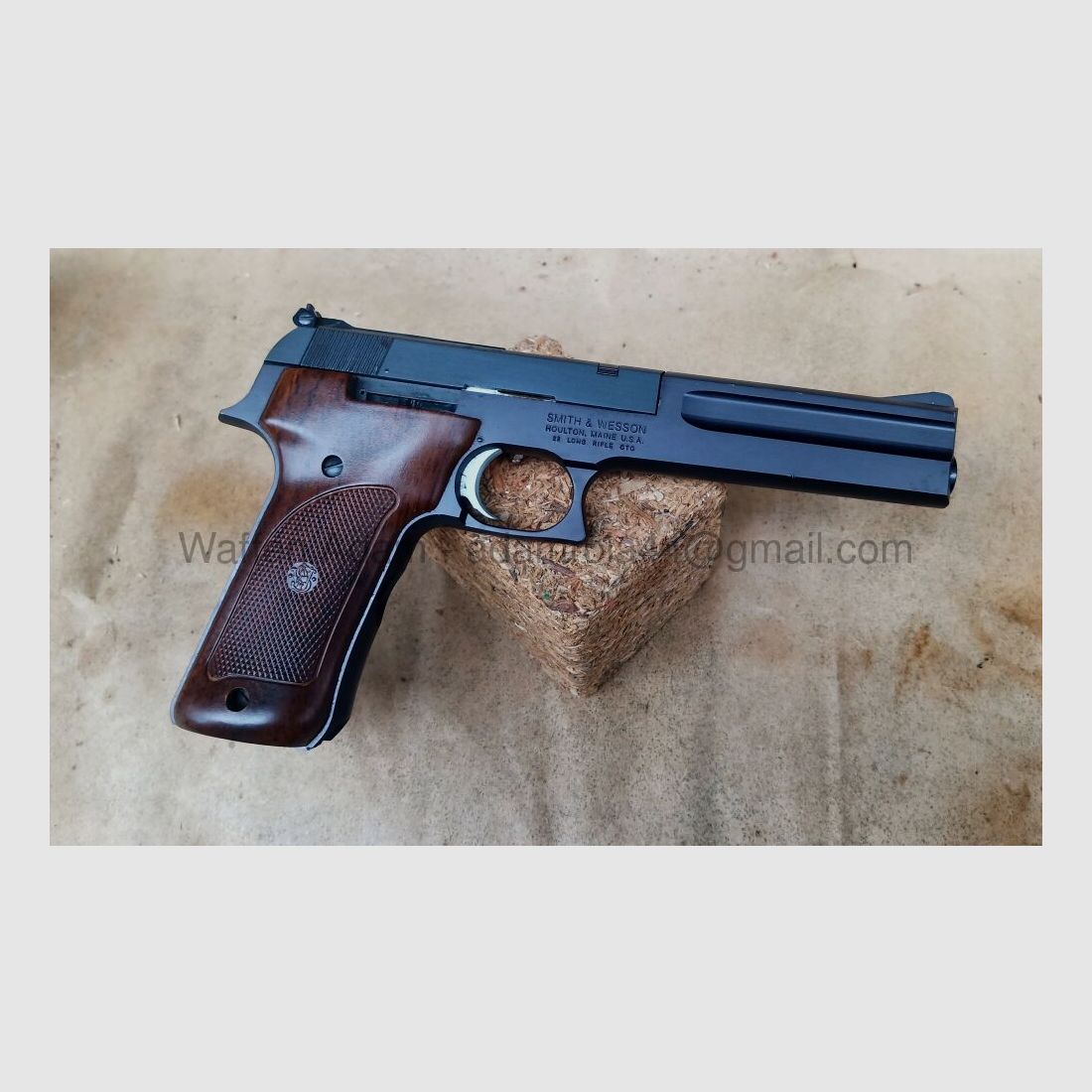 Smith & Wesson Modell 422 6 Zoll, Bild 2 von 3