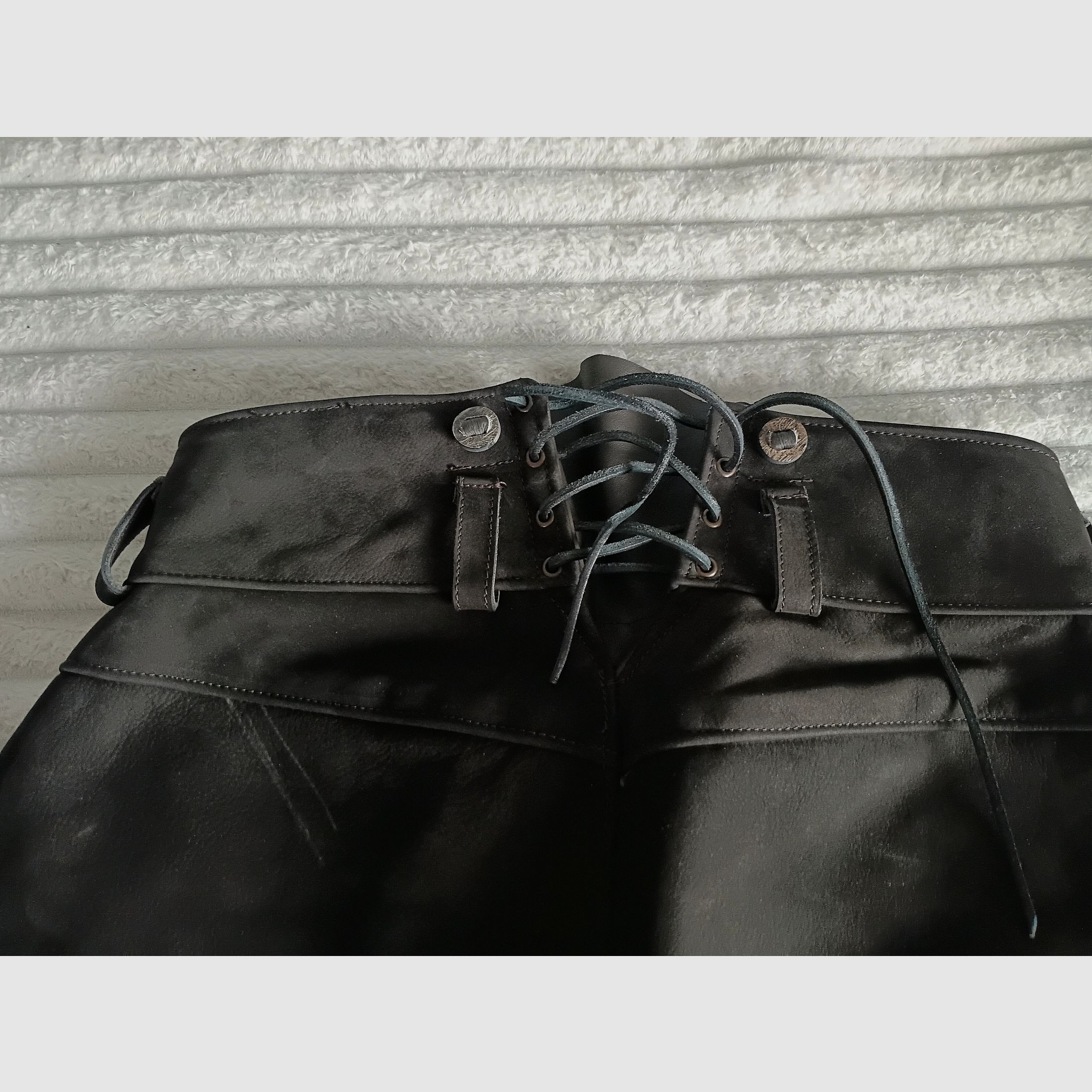 Jagdhose aus Leder, Nubuk, Maßgeschneidert, Neu und ungetragen