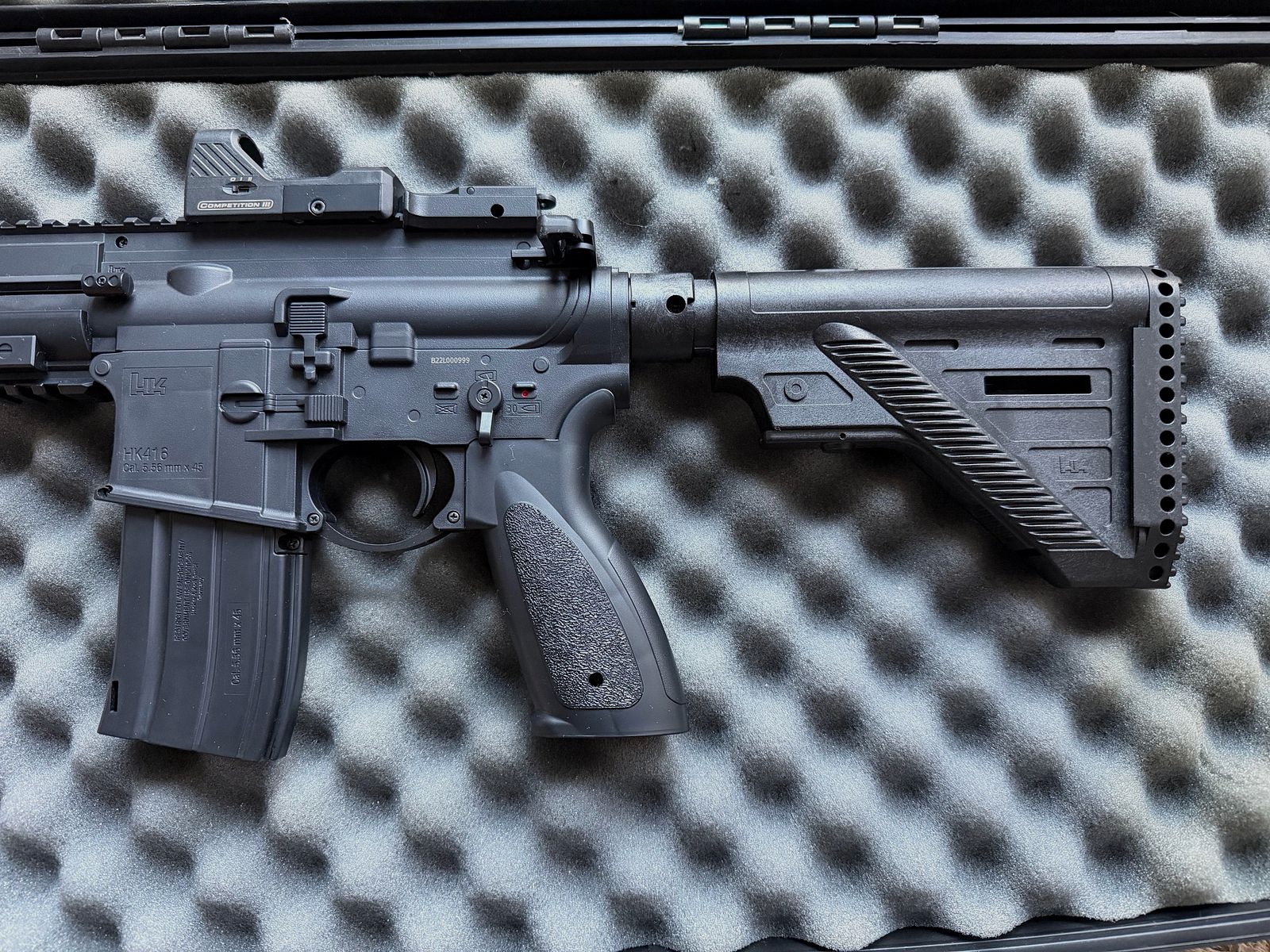 Heckler & Koch HK416 A5 kal. 4,5 mm stalowe BB Co2 | w zestawie z futerałem na broń | Nowy