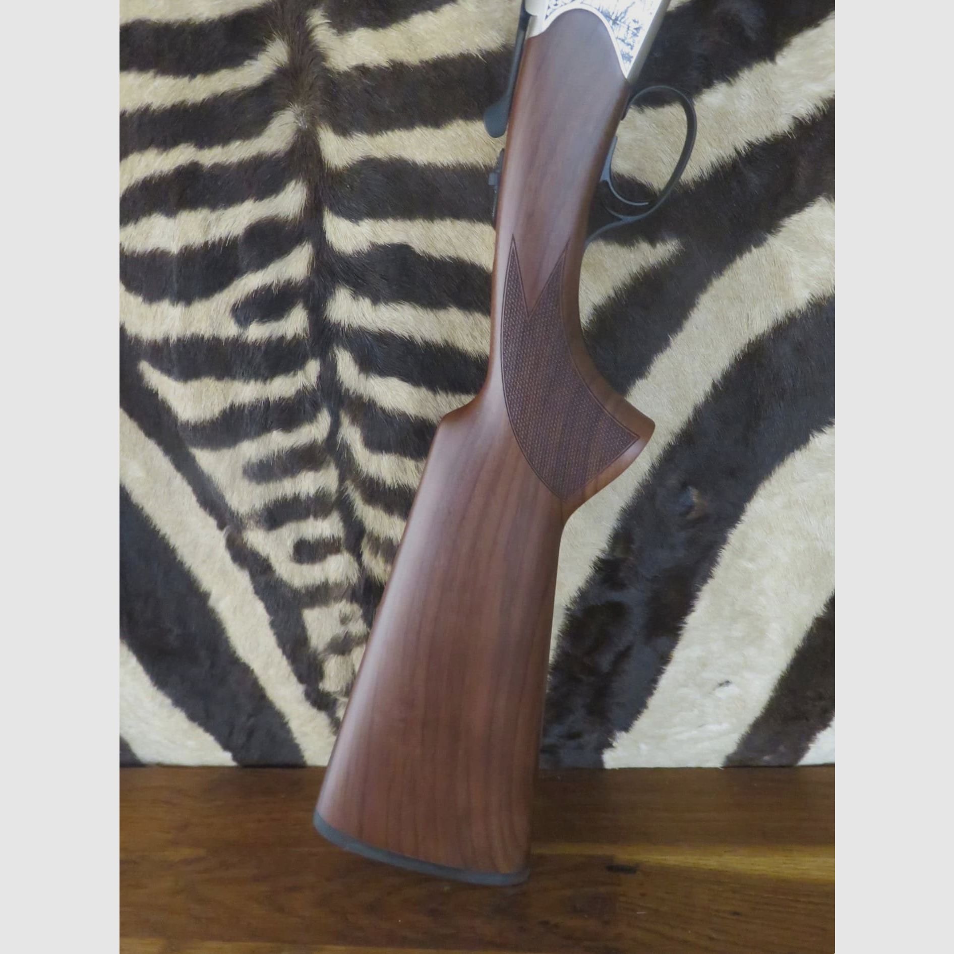 HUGLU Eagle Gravé Flinte Kal.410 Läufe 71 cm 1/4 1/2 – Waffenkoffer, Bild 10 von 12