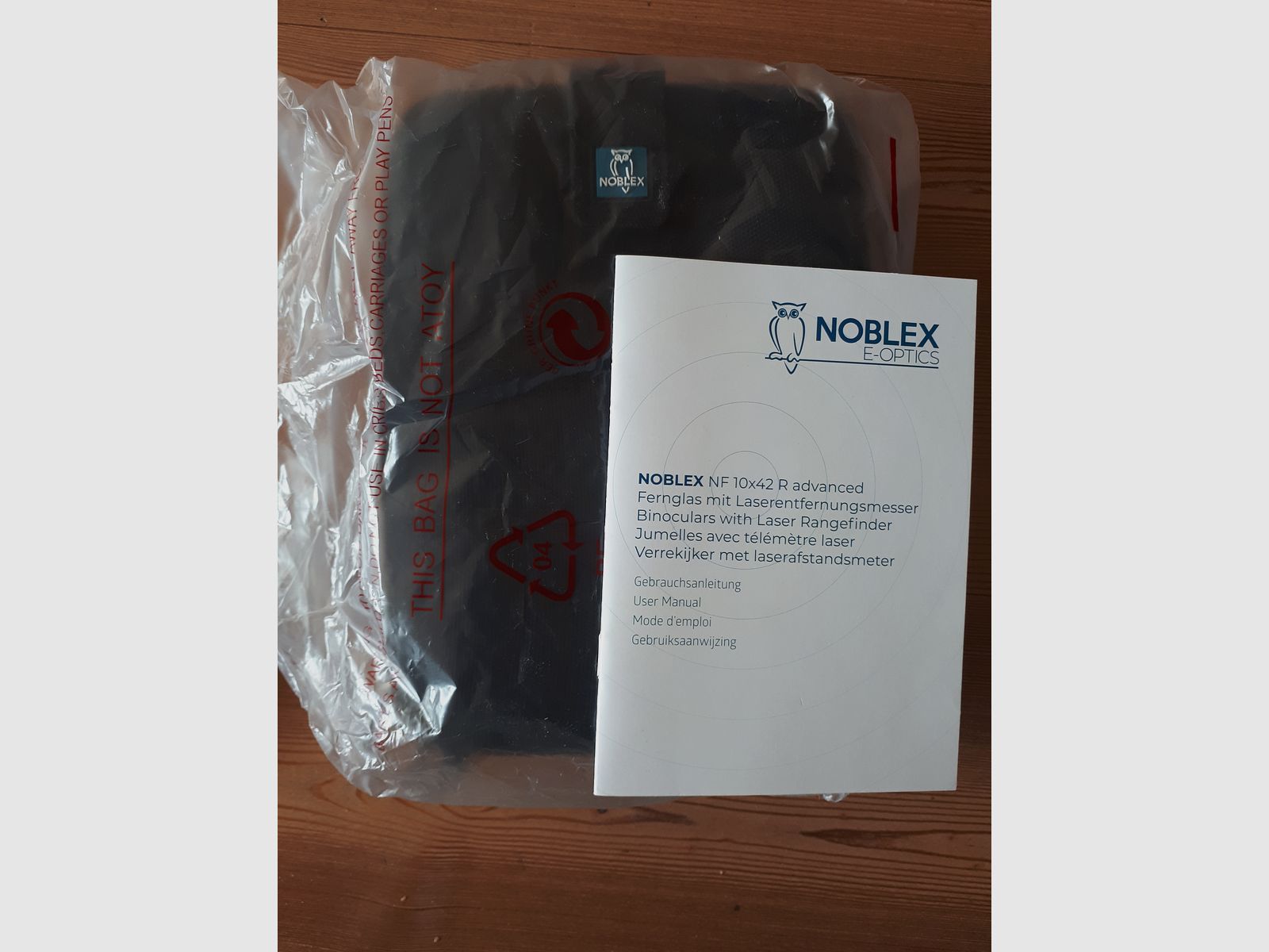 NOBLEX NF 10x42 R advanced mit Laser-Entfernungsmesser