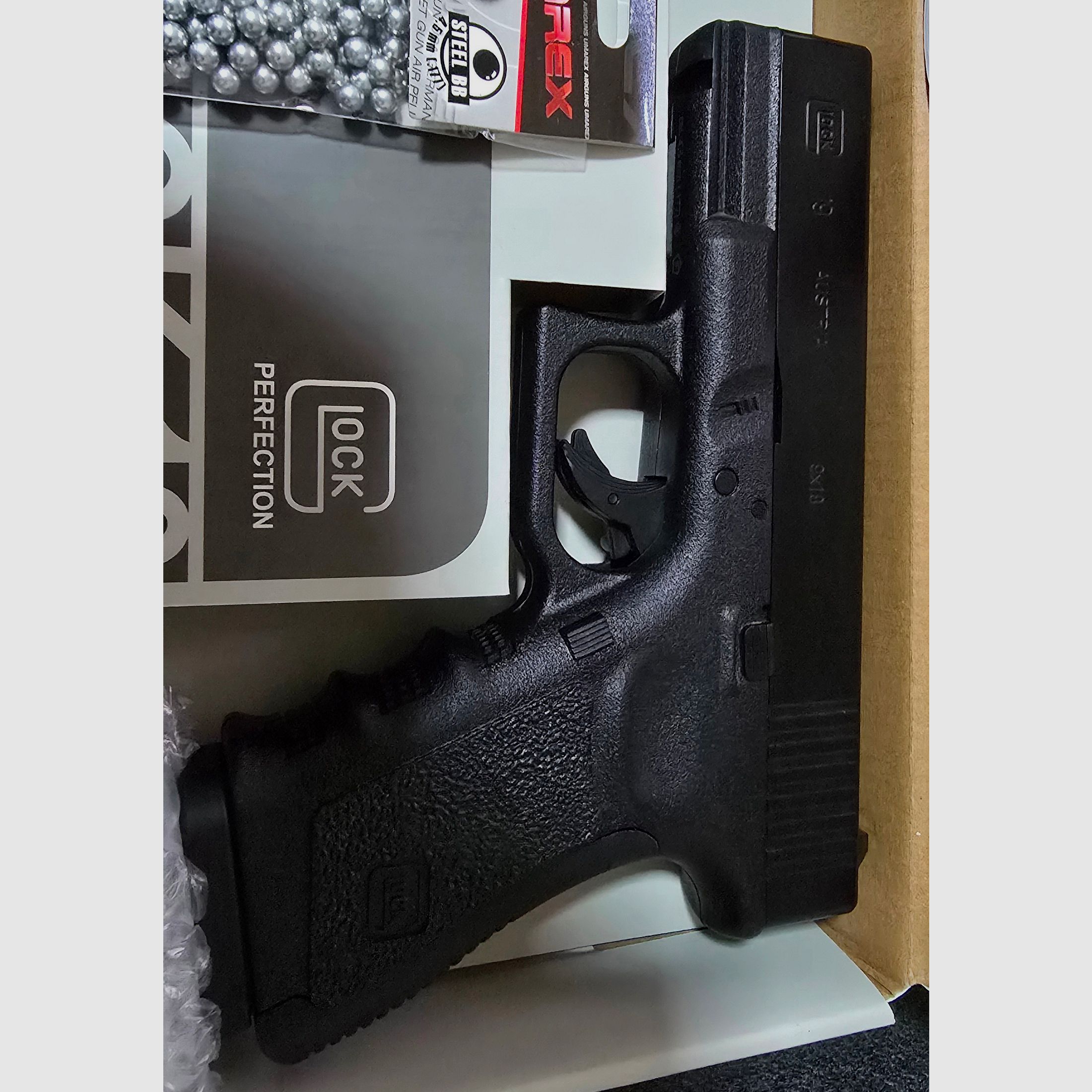 Glock 19 4,5 mm CO2 pallini di acciaio