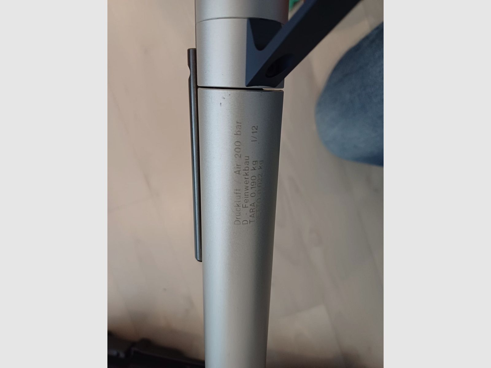 Air pistol Feinwerkbau P55 with 6500 air rifle pellets - Right-handed