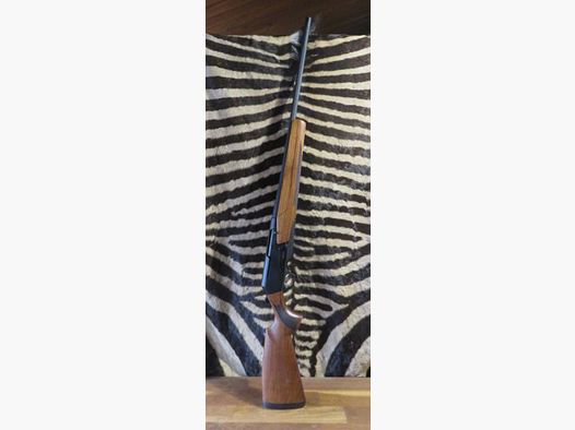 Selbstladebüchse BROWNING Bar 4X Hunter Bavarian gr.2 Kal.7RM Lauf 61 cm ohne Visierung
