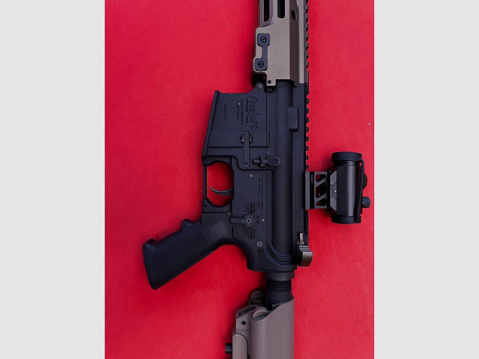 Avalon M4 / E&C EC25 / Daniel Defence M4 / 3x 500€ VB