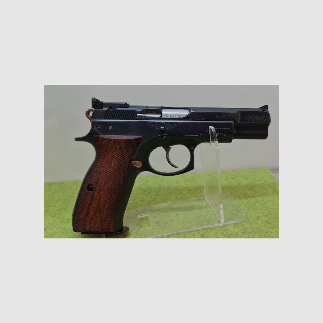CZ 75 LUXUS in 9mm Luger sehr selten top top