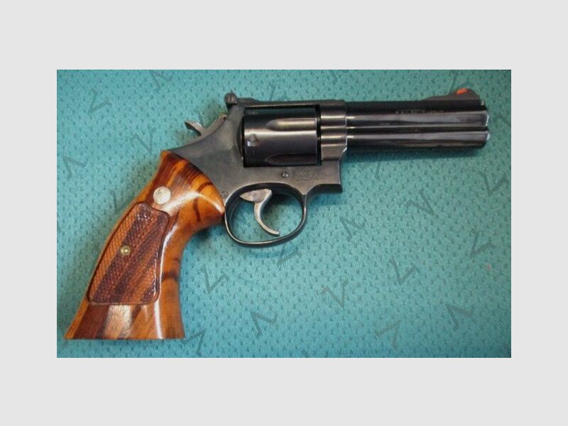 Revolver Smith & Wesson 586 (erste Serie) 4 Zoll .357 mag aus Sammlung 586