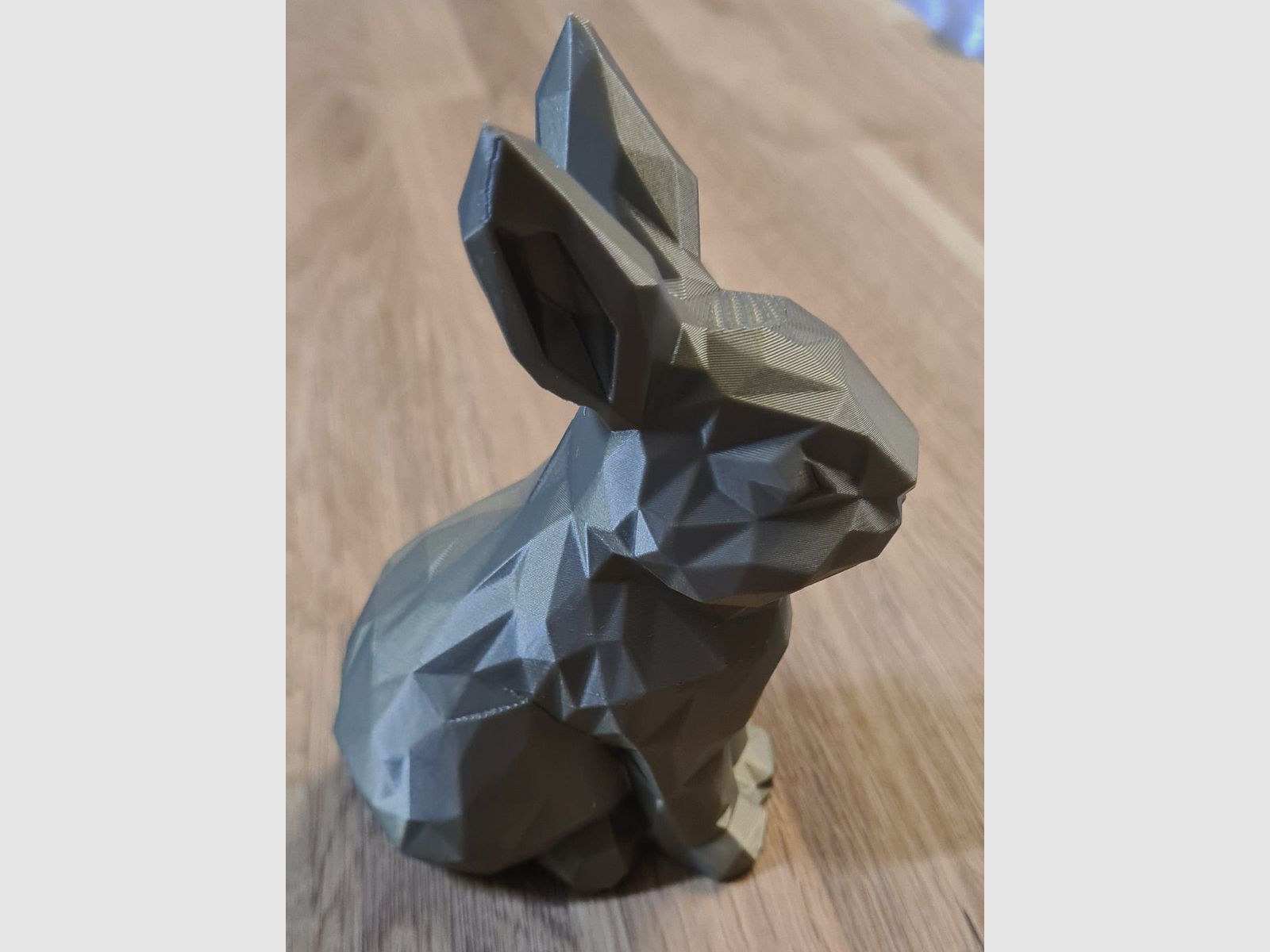 Deko Osterhase / Kaninchen im "Low Poly" Design