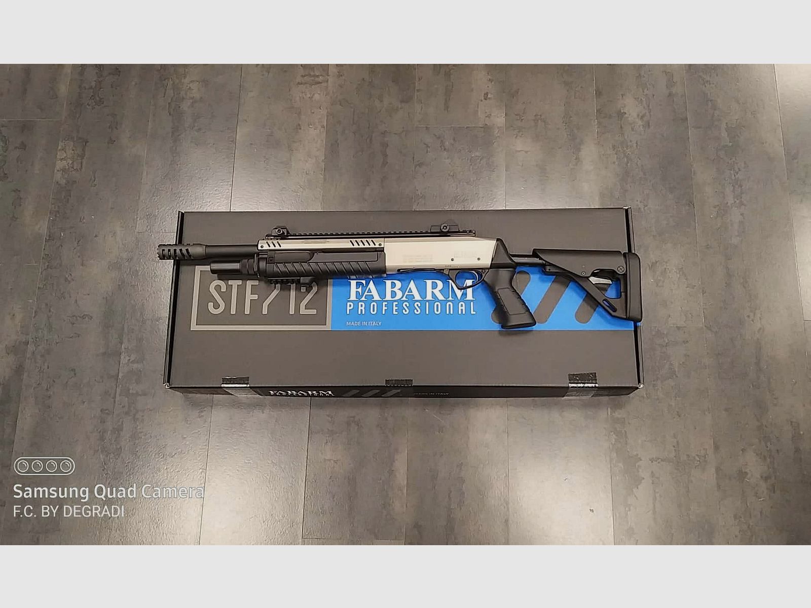 FABARM STF 12 NICKEL TELESCOPIC 12GA, billede 1 af 4
