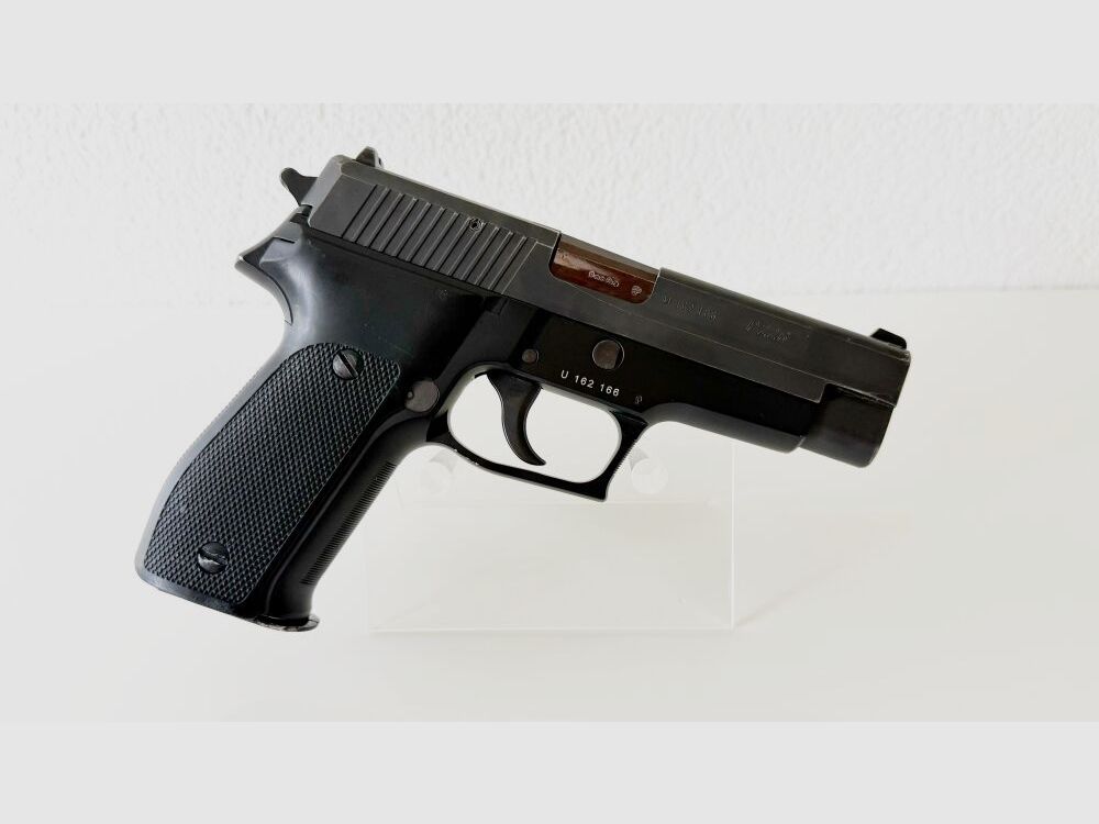 SIG Sauer P 226 Volstaalmodel 9mm Luger