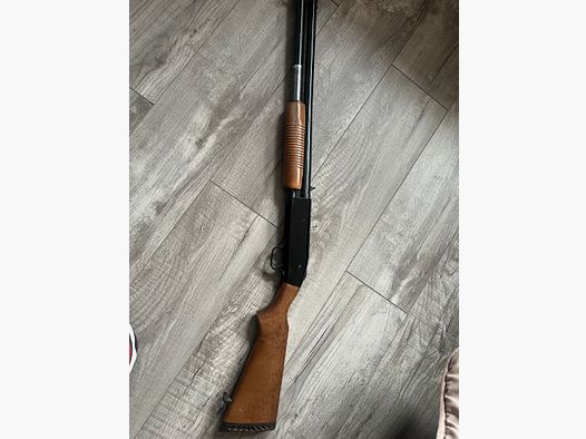 Mossberg Vorderschaft Repetierer