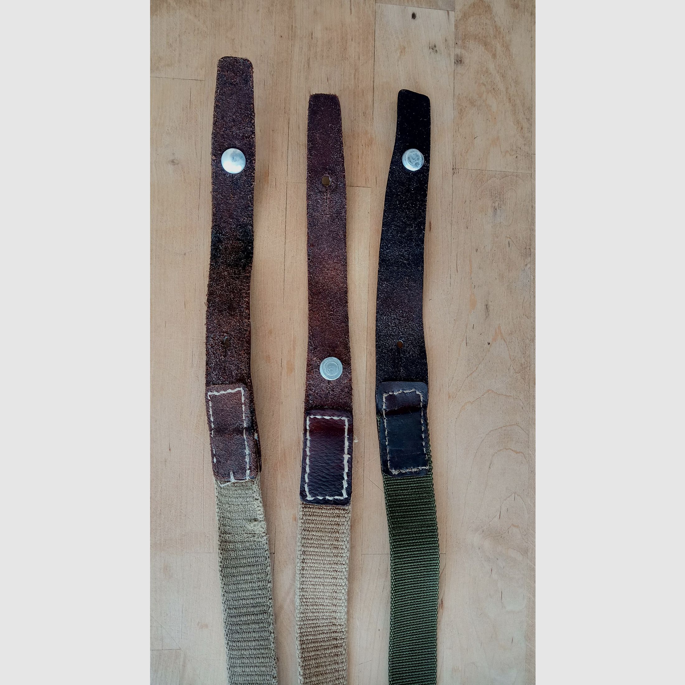 3 gebrauchte Samopal SA VZ.58 Gewehrriemen auch gut geeignet für das Xisico MWN B5 Luftgewehr von Naunin