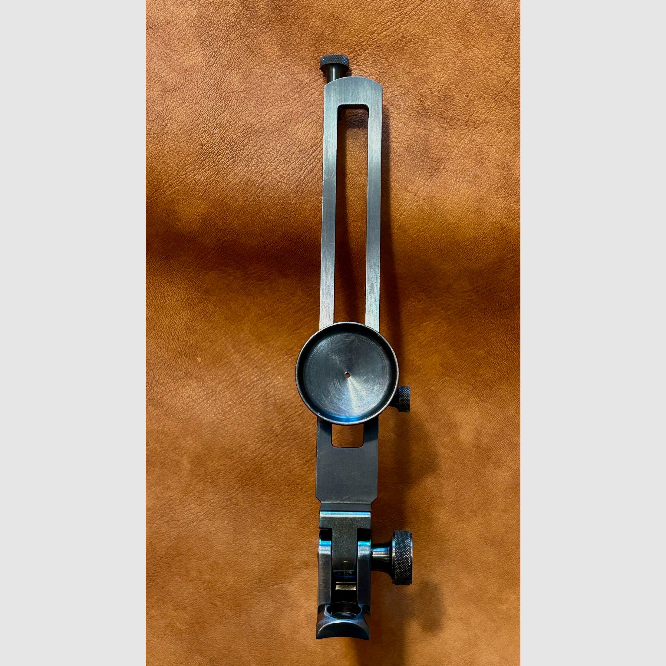 Long Range Tang Sight für eine 74er Sharps von Tom Axtell „The Riflesmith“