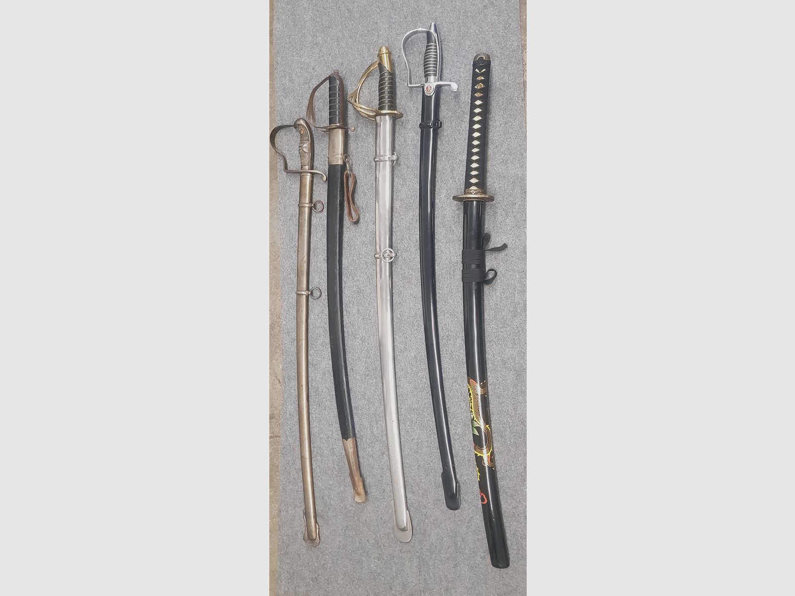 Konvolut Sammlung Messer Schwert Säbel Ninja Katana