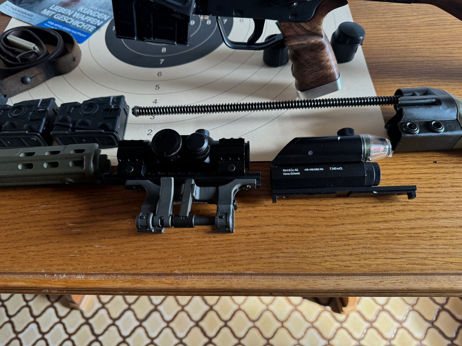 Selbstladegewehr SAR 2000,(G3) mit ZF / Rotpunktvisierung  in 308 win.