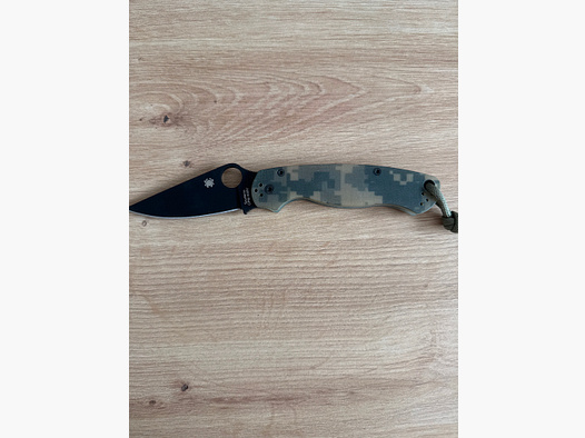 Spyderco Military 