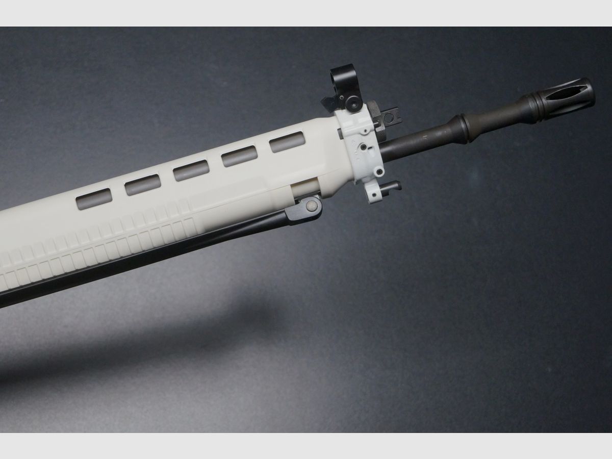 SIG SG550 PE90 White Special, Bild 2 von 9
