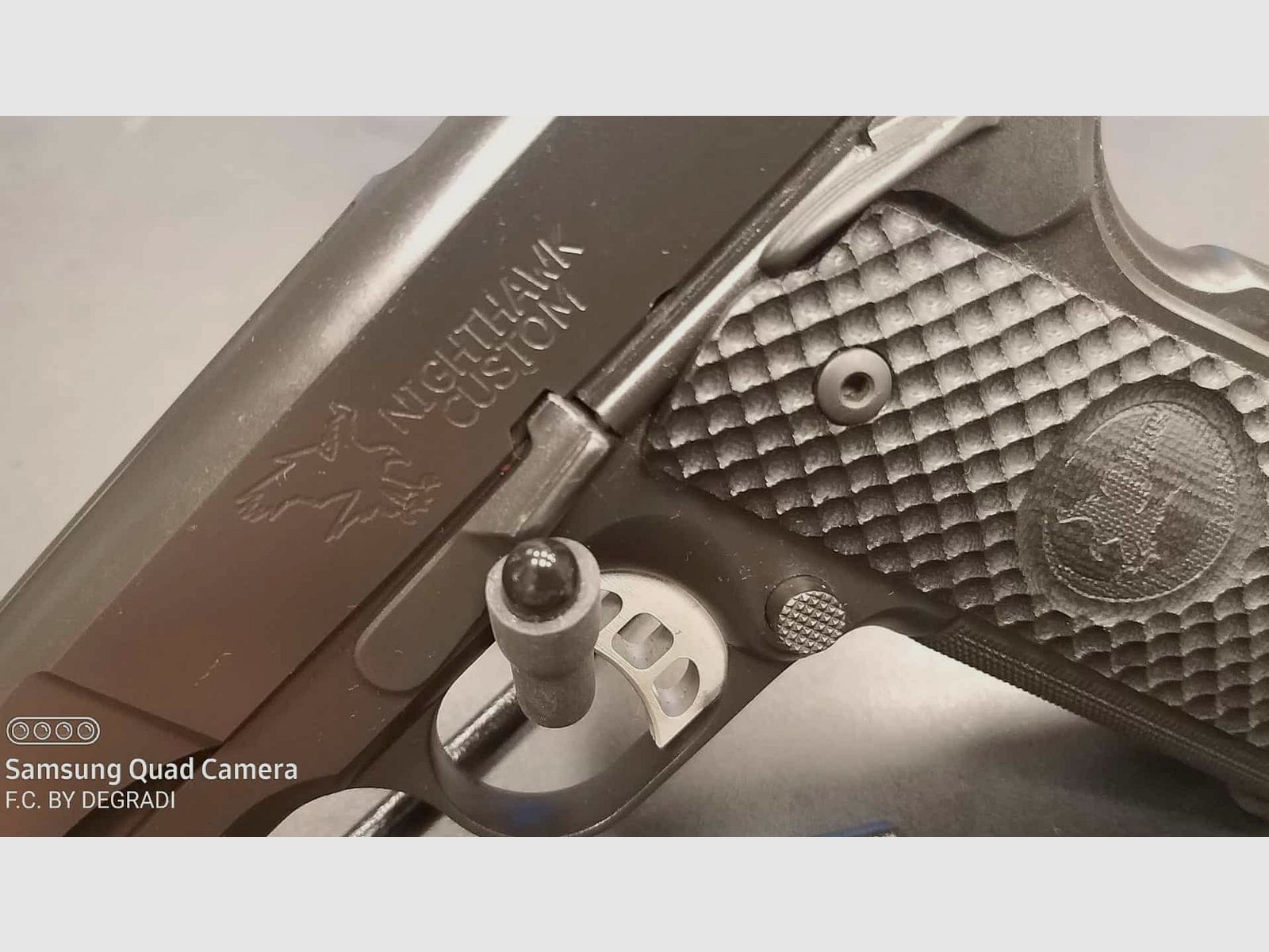 NIGHTHAWK FALCON 45 ACP „EINE WAFFE, EIN WAFFENMEISTER“, Bild 6 von 11