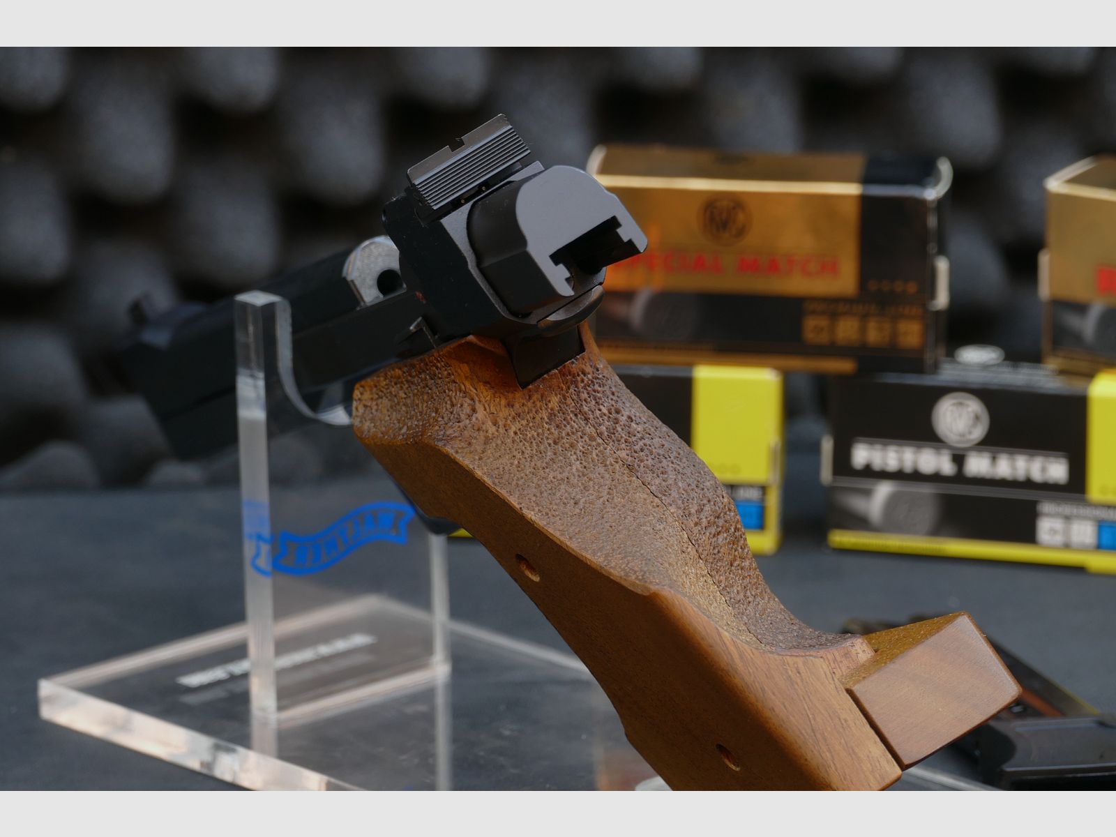 Haemmerli Pistole Mod. 215S, 215 S, Kal. .22long rifle, späte Ausführung (eckige Abzugsbügel)