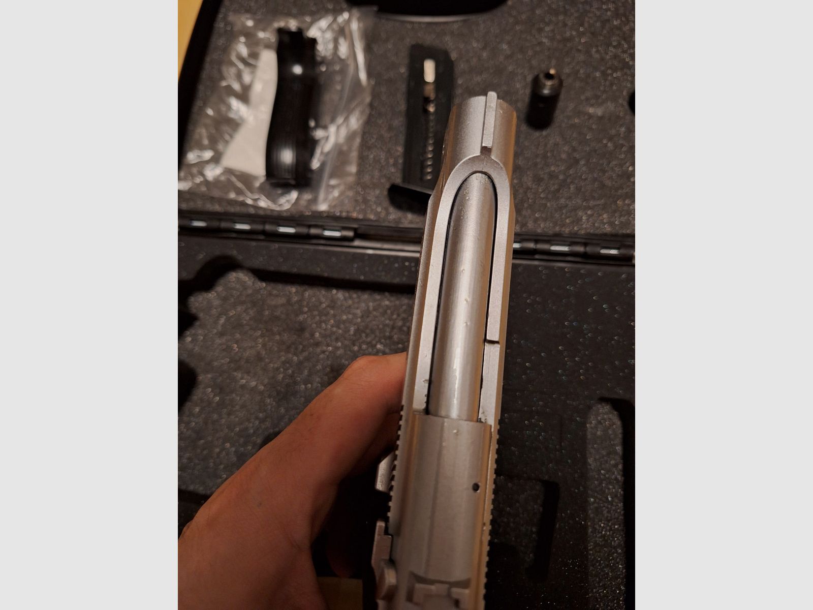 Weihrauch HW 94 Schreckschuss Pistole vernickelt in 9mm R.K. PTB 695