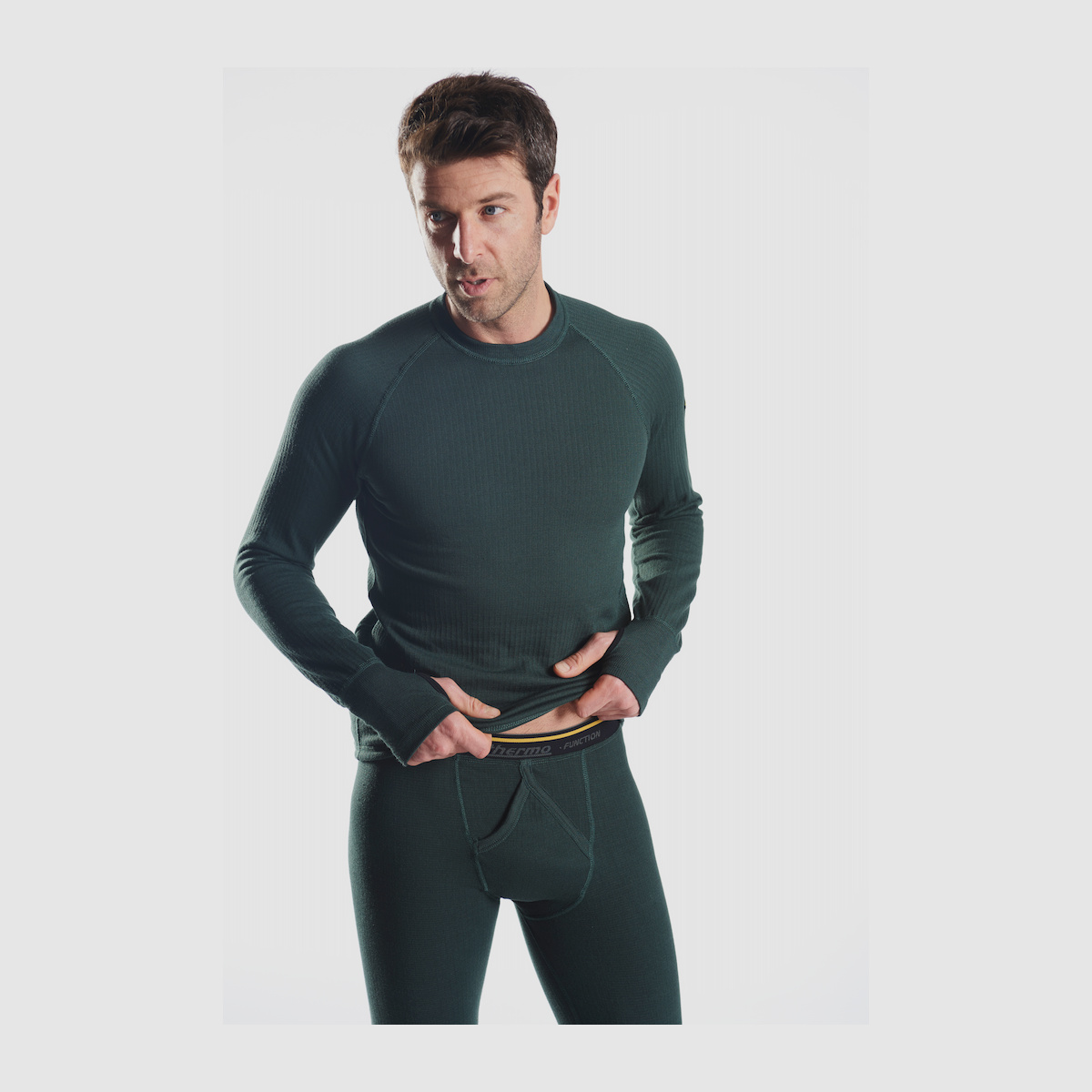 CAMISETA TÉRMICA DE MANGA LARGA CUELLO REDONDO TS 400 Oliva