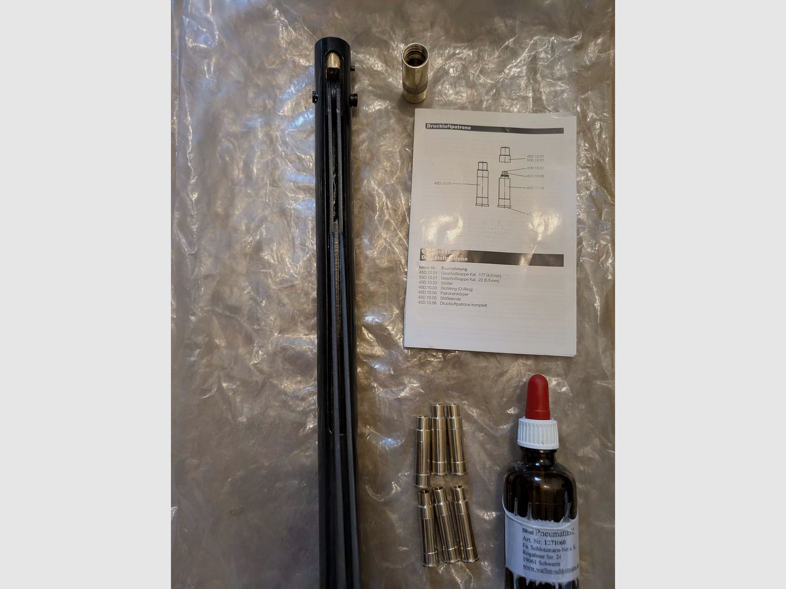 Cartucce a gas per revolver LEP cal. 5,5 mm / .22  6 pezzi + pompa a mano + olio pneumatico SET ad es. per ME Bull Barrel Single Action Army Revolver