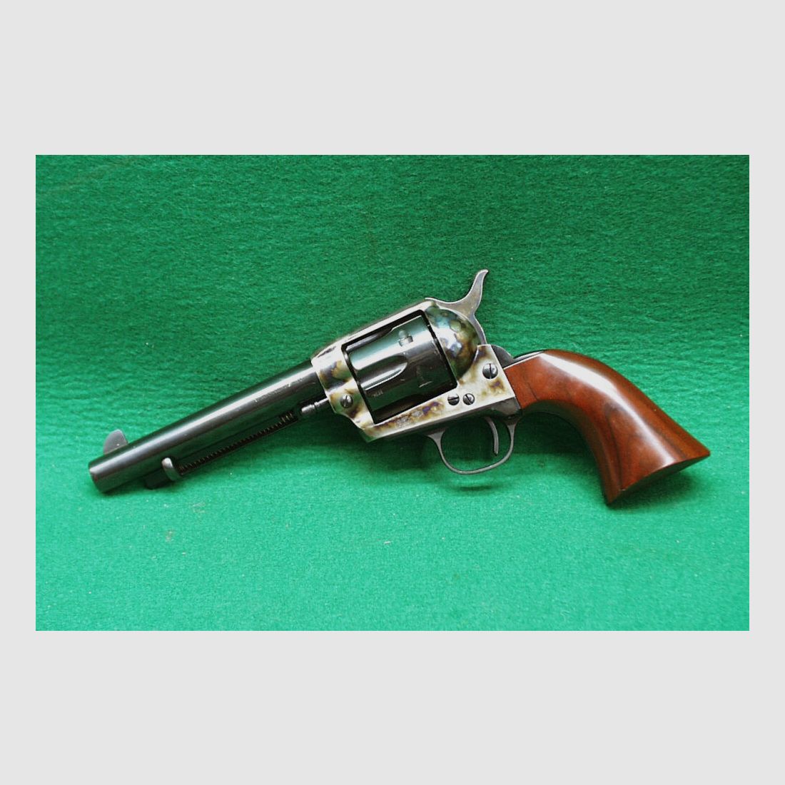 Uberti SA 1873 Revolover Cattleman 5,5"