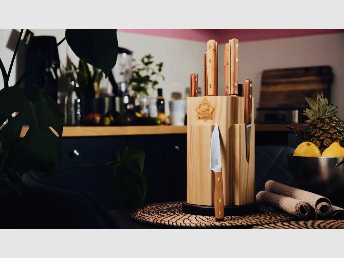 Blocco cucina PUMA con 8 coltelli da cucina