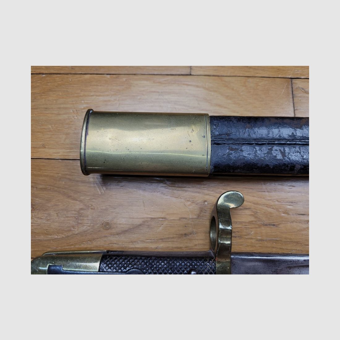 Schöne Bajonett 1855 genannt „Lancaster“ – Britisches Ingenieurkorps – schöne dicke Klinge „Weidenblatt“ – eines der 5.363 produzierten für die Royal Sappers and Miners – Futteral – sehr guter Zustand, Bild 14 von 20