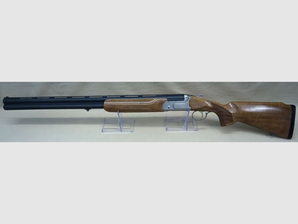 Akkar Silah Churchill 206 E Hunting Silver Lady left