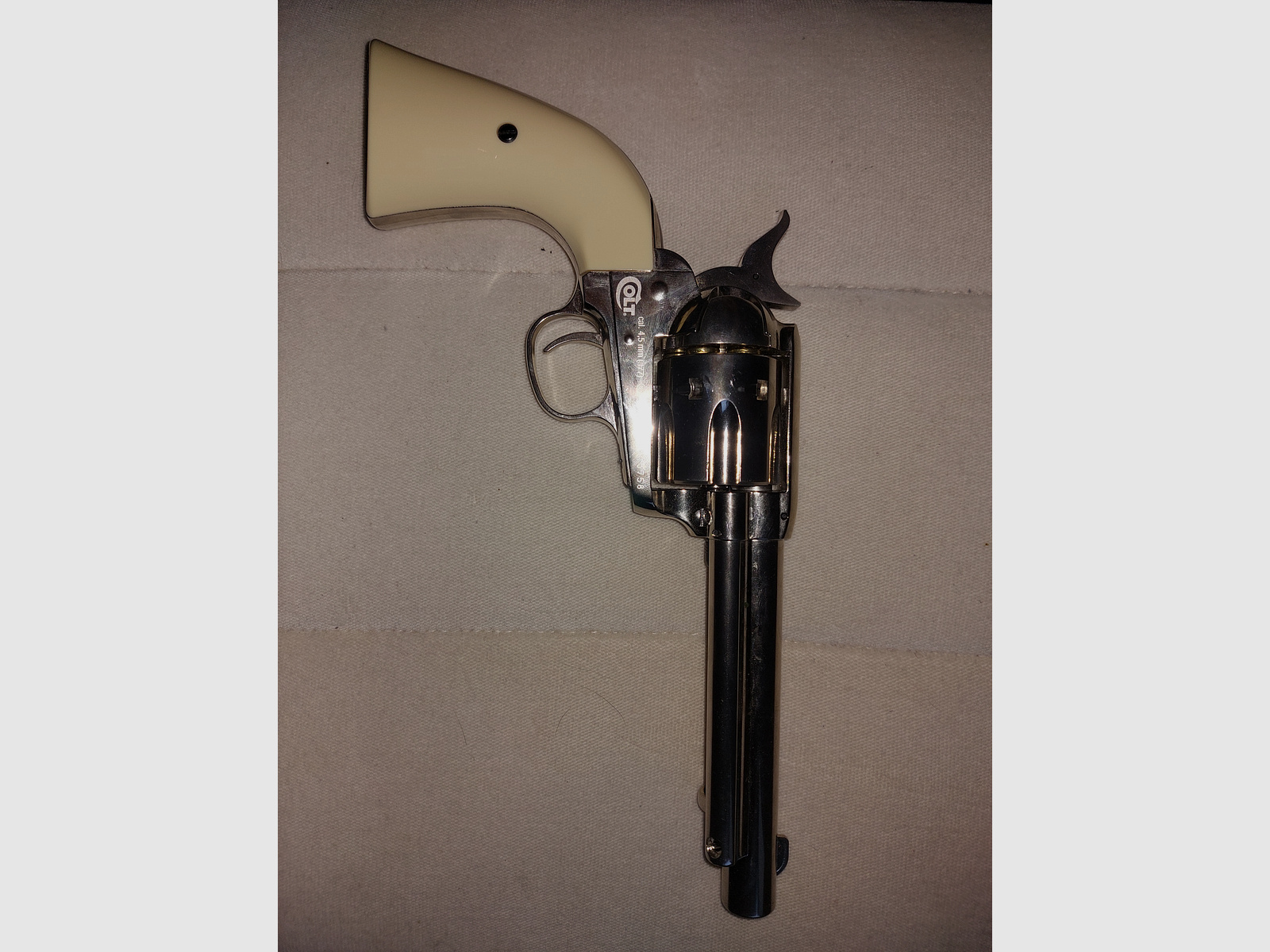 Colt Single Action Army 45 nickel CO2 Revolver 4,5mm BB 