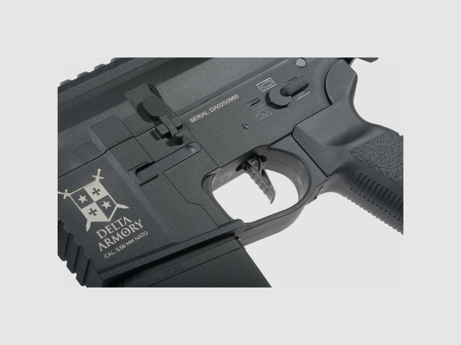 M4 AR15 M-LOK 8 inch CHARLIE EAGLE ETU Black S-AEG Airsoft Rifle Free from 18 years | Delta Armory