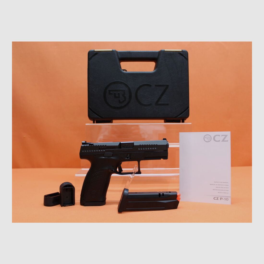 CZUB Ha.Pistole 9mmLuger CZUB CZ P-10 C 102mm Lauf/ Polymer-Griffstück/ Reservemagazin (9mmPara/9x19)