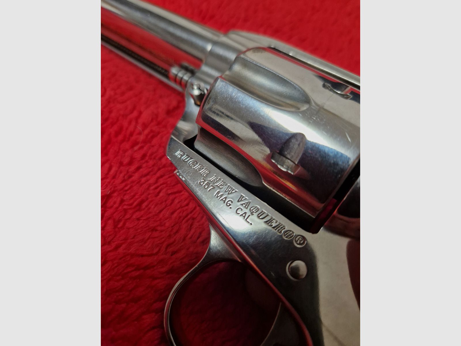 Ruger New Vaquero .357 Mag. – Hochglanz-Edelstahl - ideal für CAS – Top Zustand