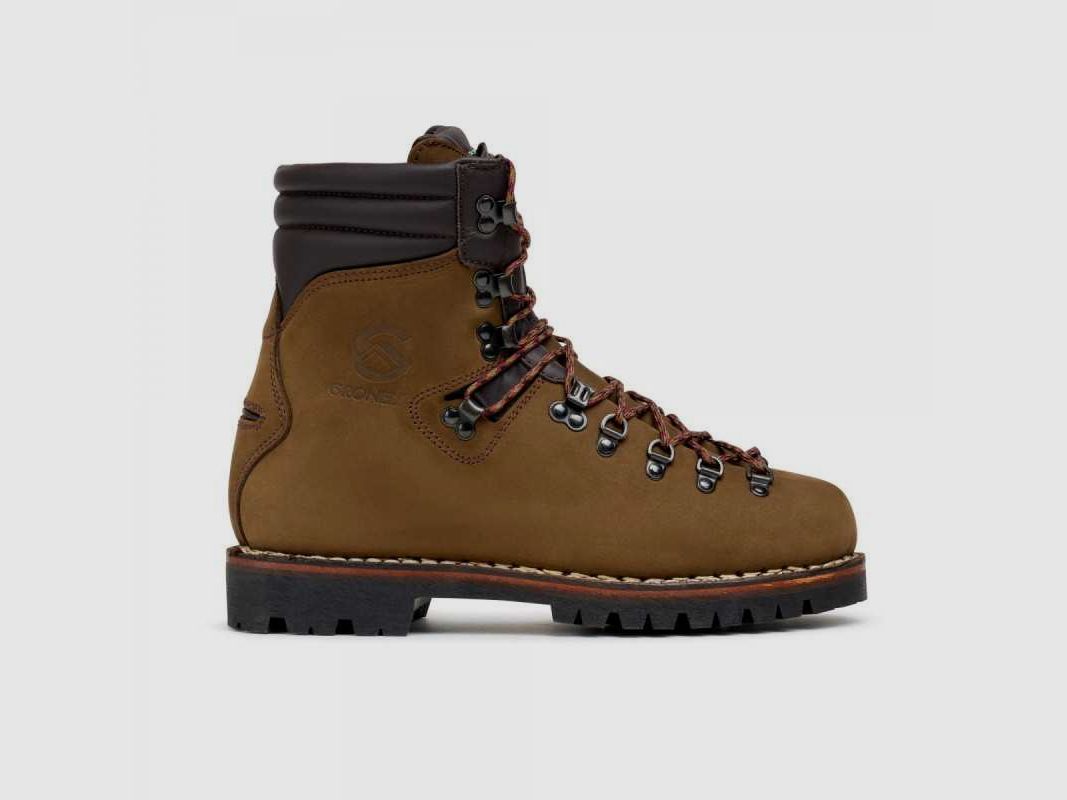 Gronell Aprica Boot, image 1 of 2