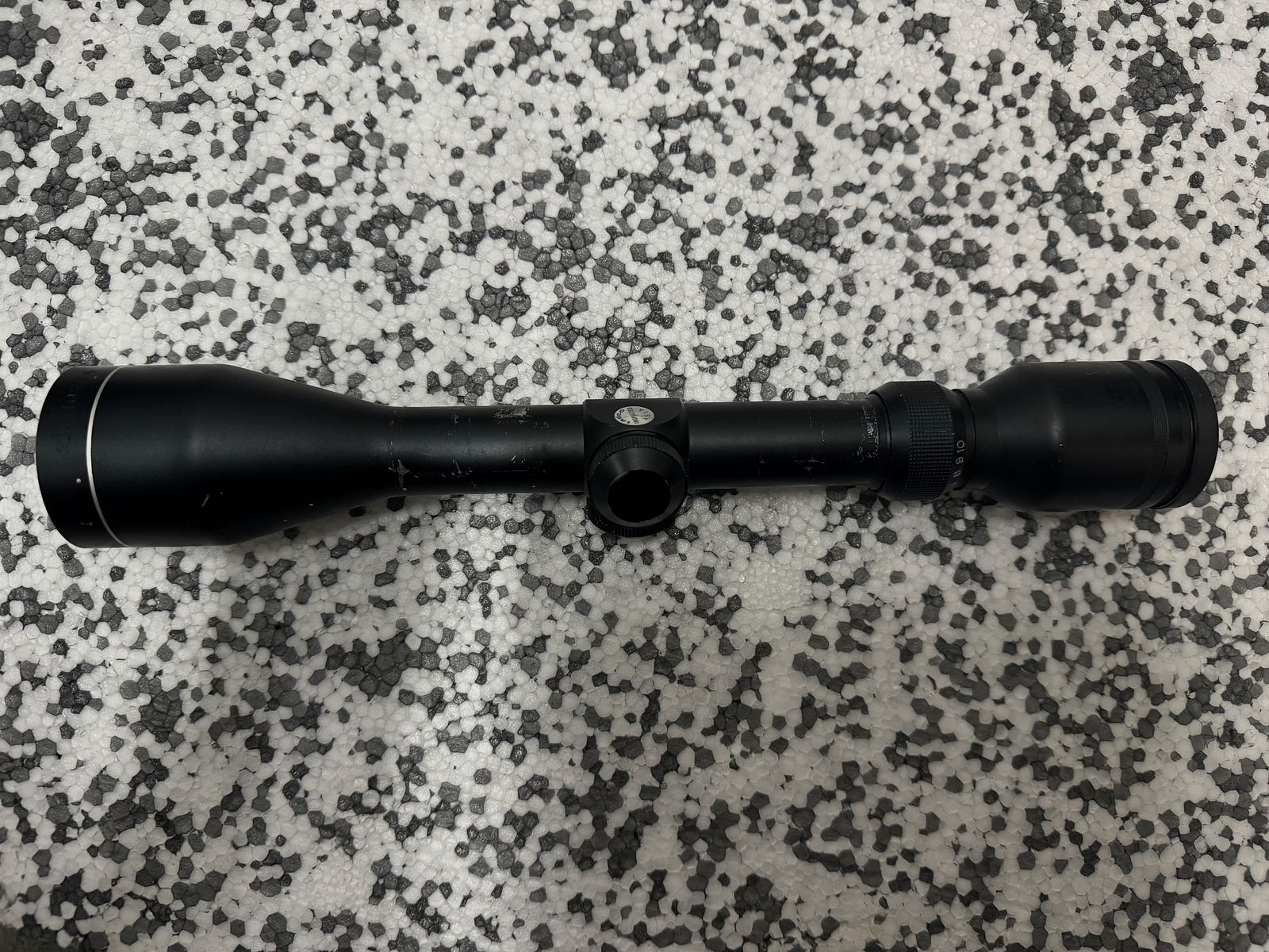 Tasco 2,5–10x44 Hecho en Japón