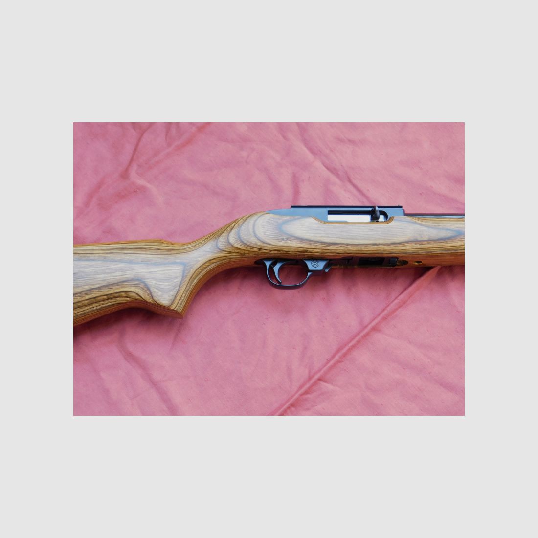 Ruger 10/22 Kal. 22LR Match / Target Selbstladebüchse mit Matchlauf und Schichtholzschaft, neuwertig