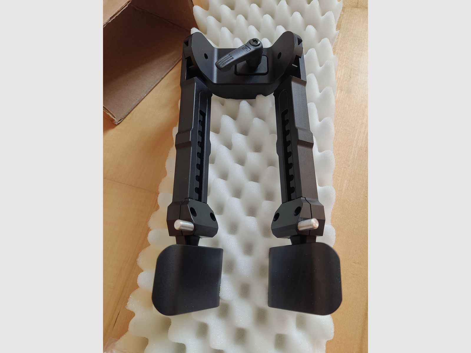 Due piedi SniperTools / Minotauro nero tattica