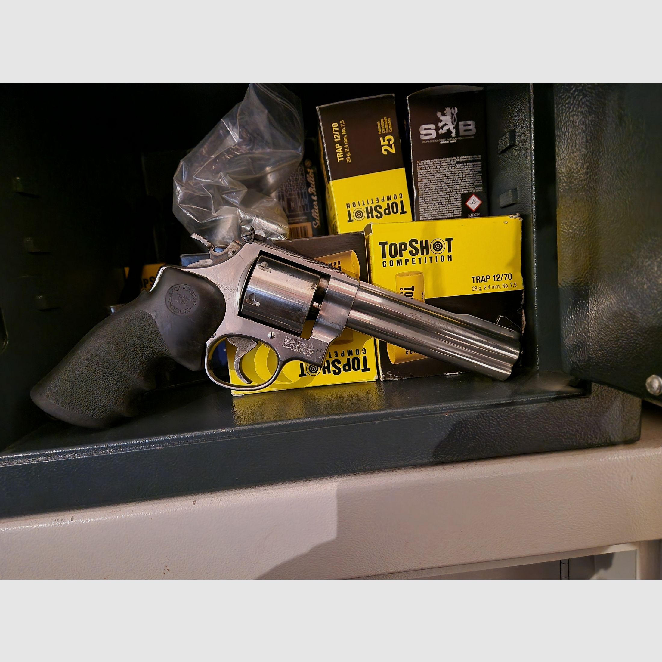 S&W 627 .357 Magnum Smith & Wesson 