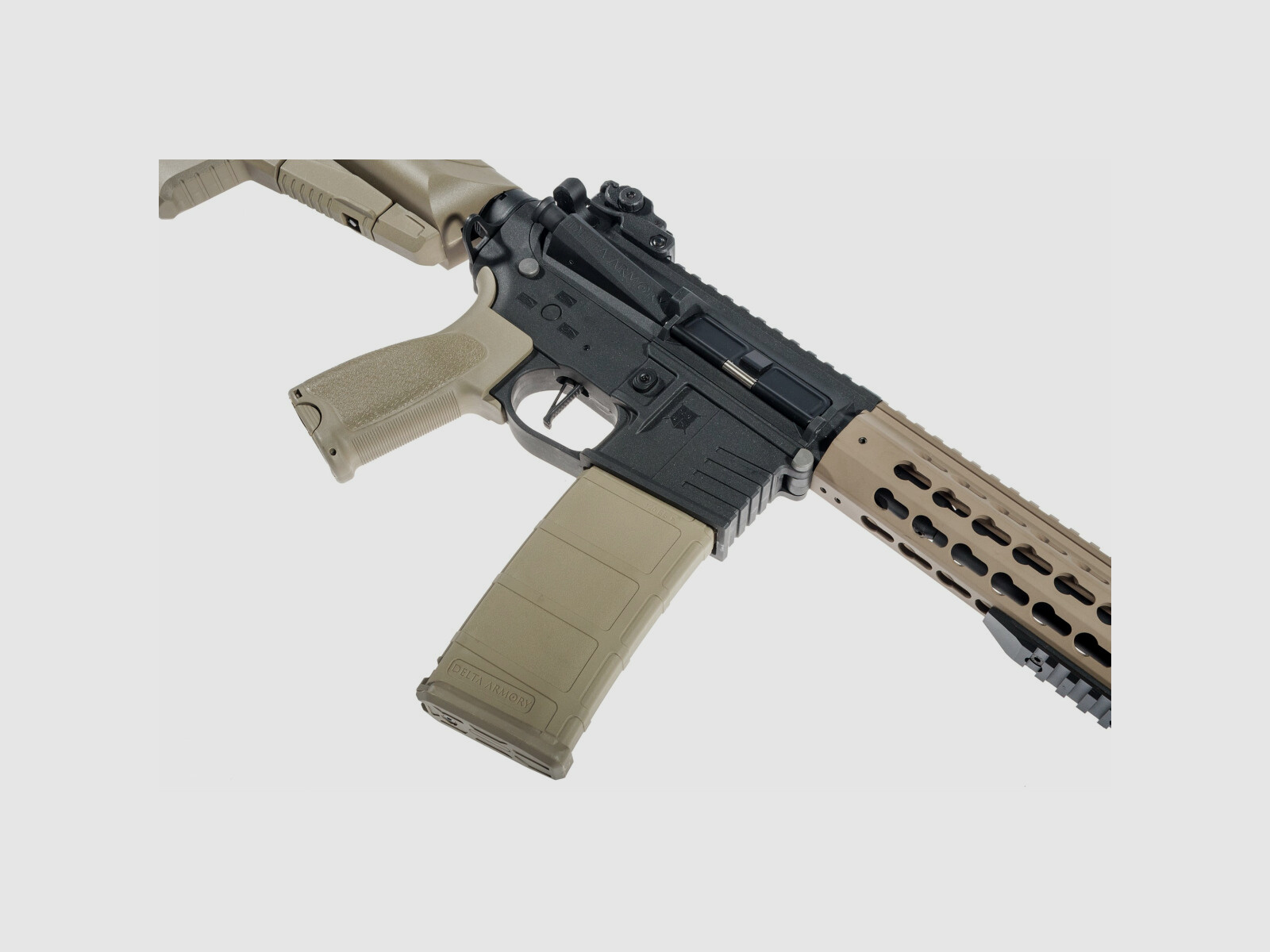 AR15 KeyMod 10 Zoll BRAVO Delta Armory Tan/Schwarz S-AEG Airsoft Gewehr Frei ab 18 Jahren