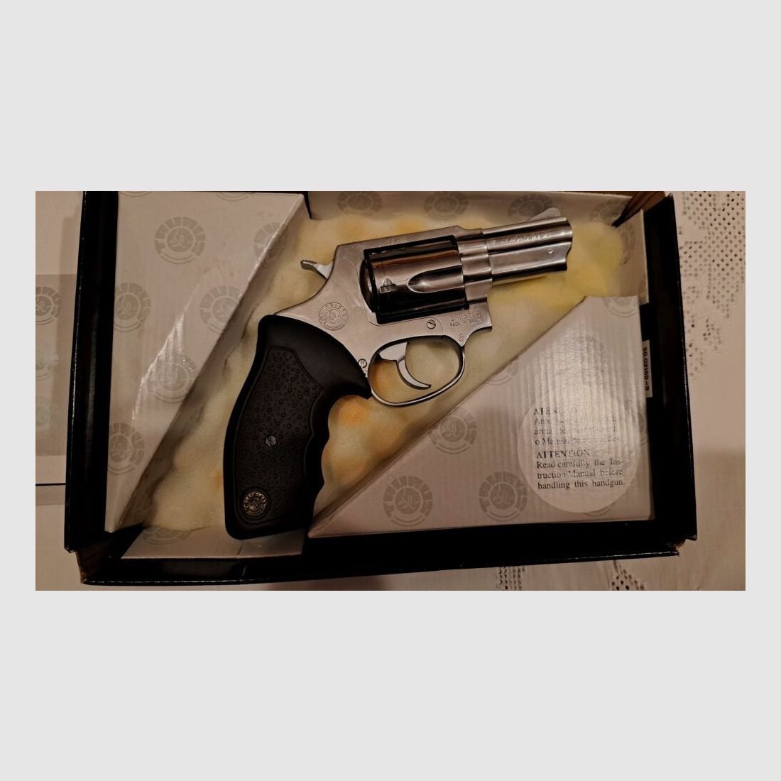 Taurus 605, image 2 of 5