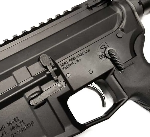 Karabinek semi - auto AERO PRECISION M4E1 ATLAS R-ONE. lufa 18" kal. 5.56x45mm/.223Rem. USA, zdjęcie 6 z 6