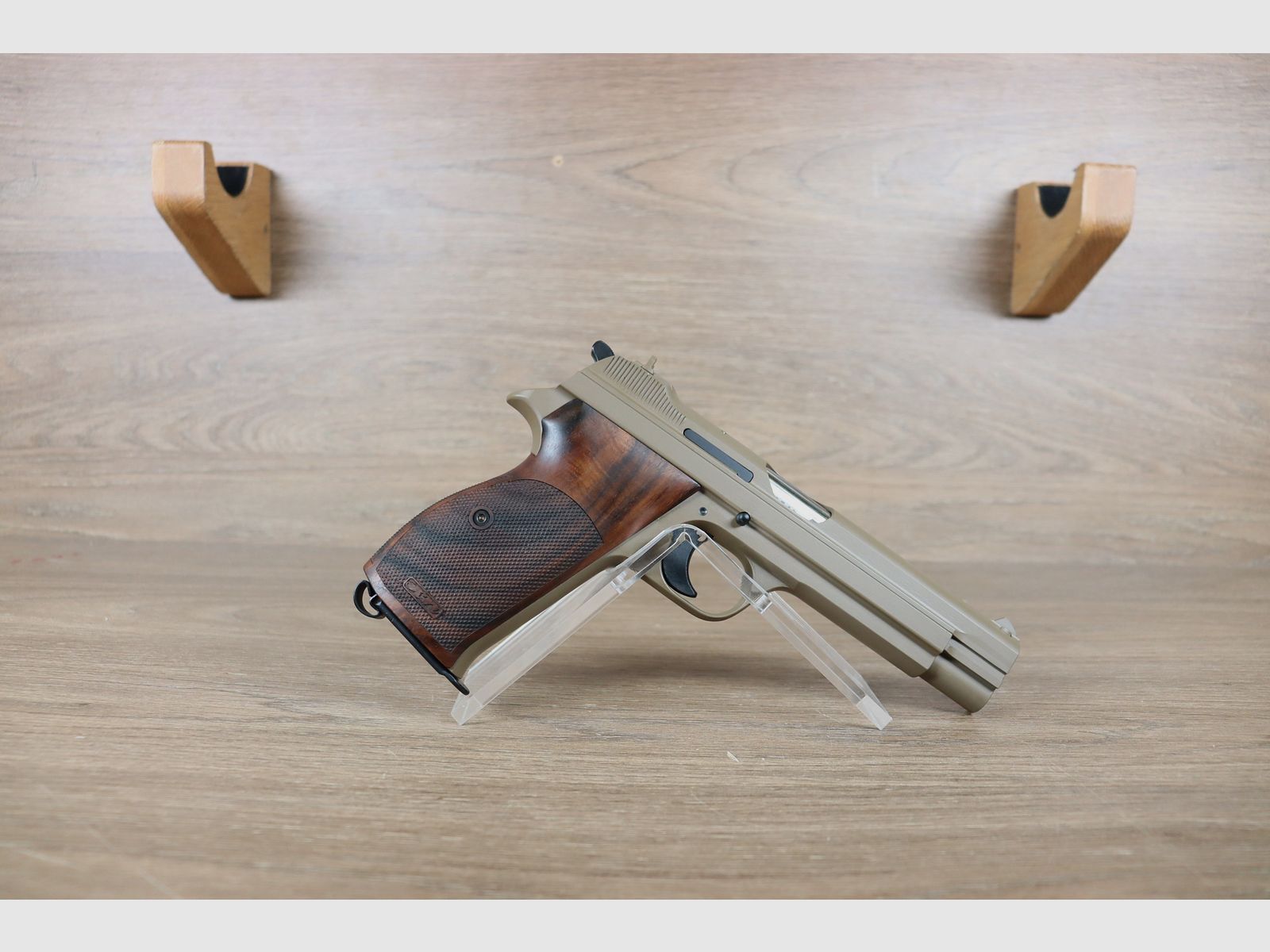 P210-2 FDE, zdjęcie 1 z 2