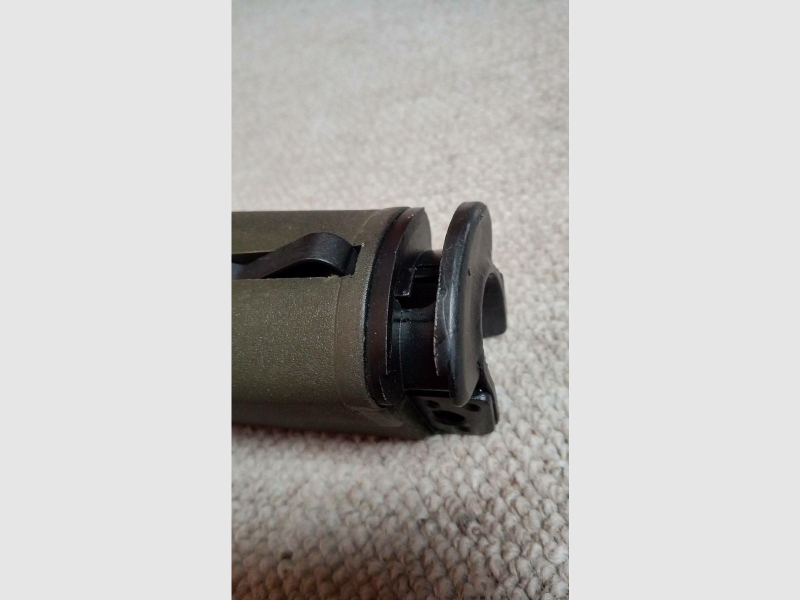 Seltener Original Trapezhandschutz für Zweibein und Griff Oliv-Grün ganzes Set für H&K G3A4 / G3 OD-green Wide Handguard + Grip