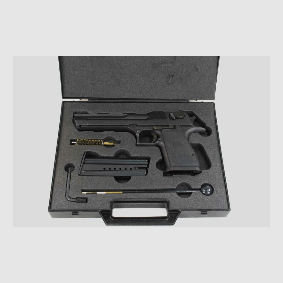 IMI Magnum Research Desert Eagle Mk VII Israel Manufacturing with Accessories