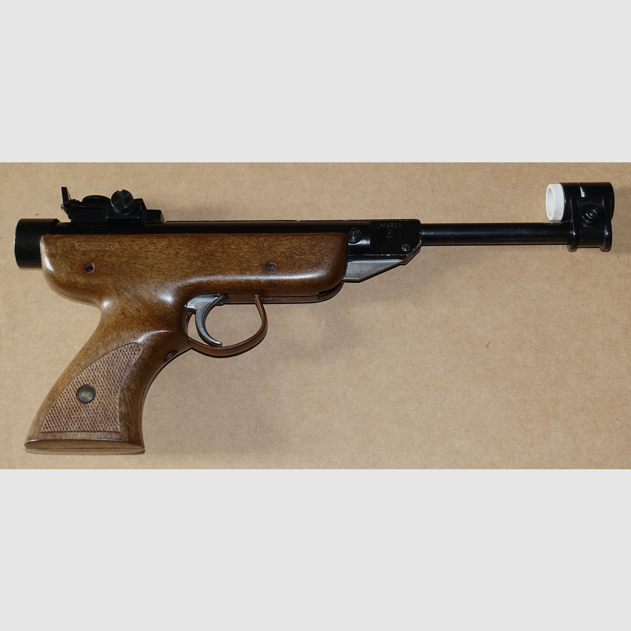 Luftpistolen Sammlung / 14 Stück / Walther Diana Umarex Lov Baikal Record usw.