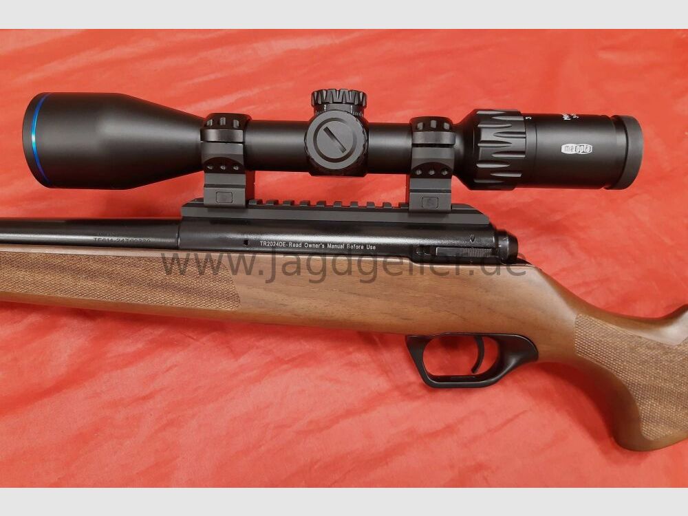 Fucile ripetitore Silah MONZA calcio in legno cal. .308 Win. con 3-15x50 Meopta Meoh