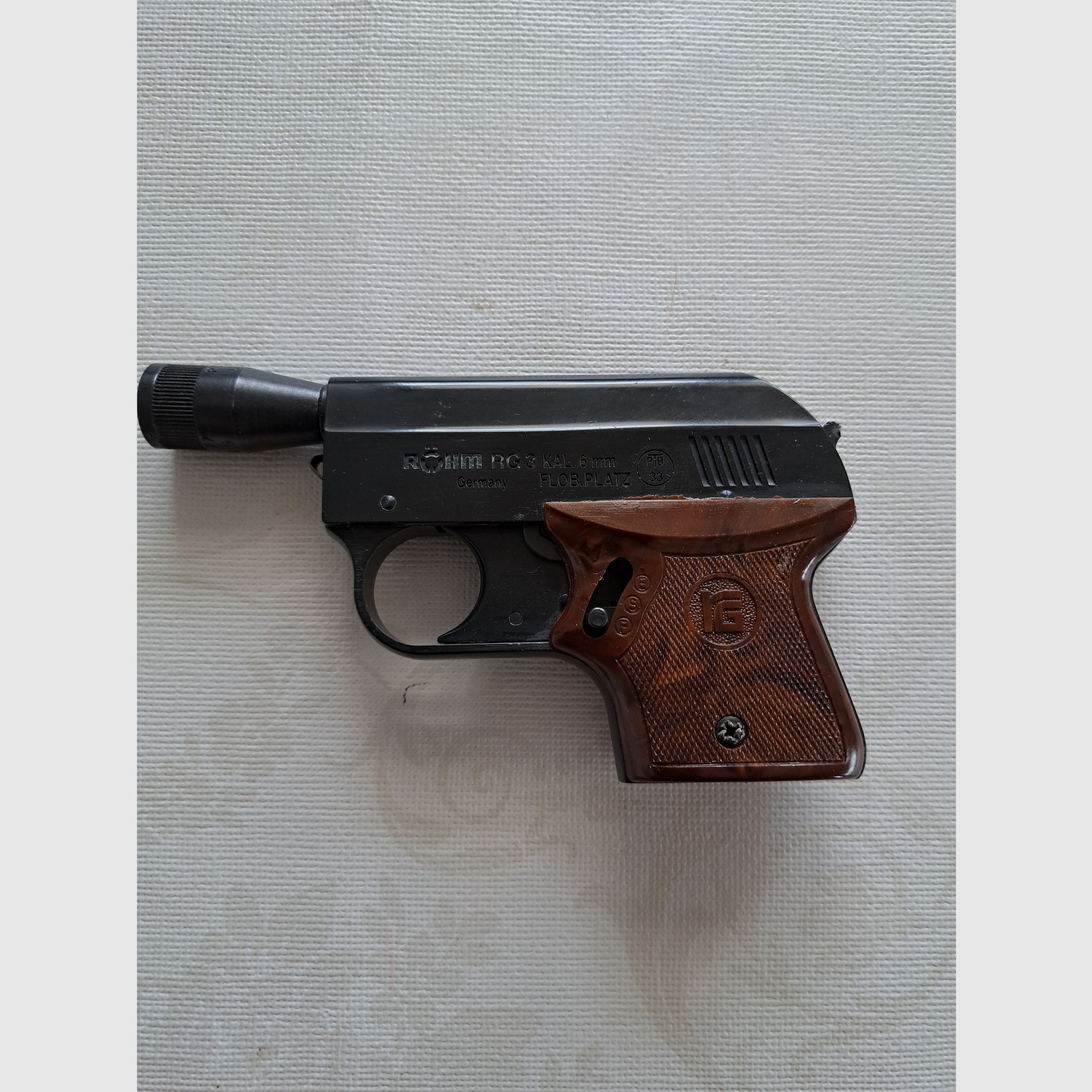 Röhm RG3 Schreckschuss Pistole Kal. 6 mm Knall Flobert
