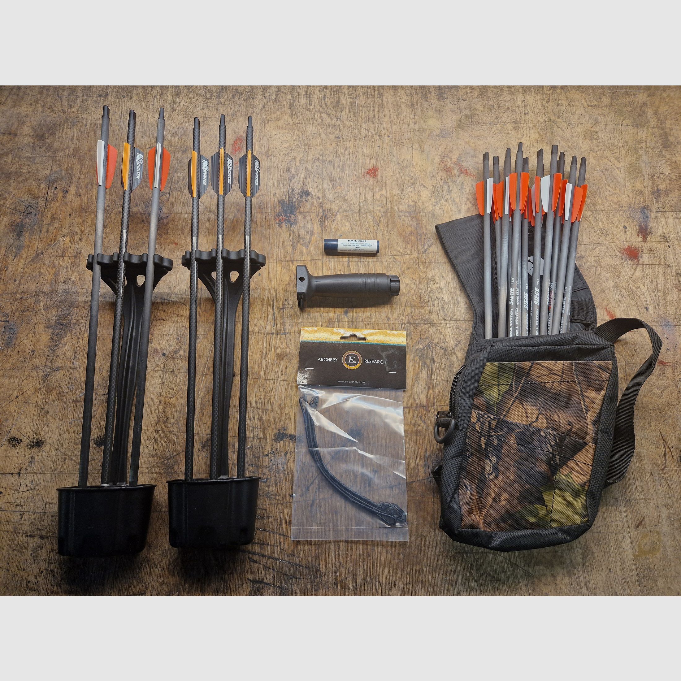 Ek Archery Siege 300 Set