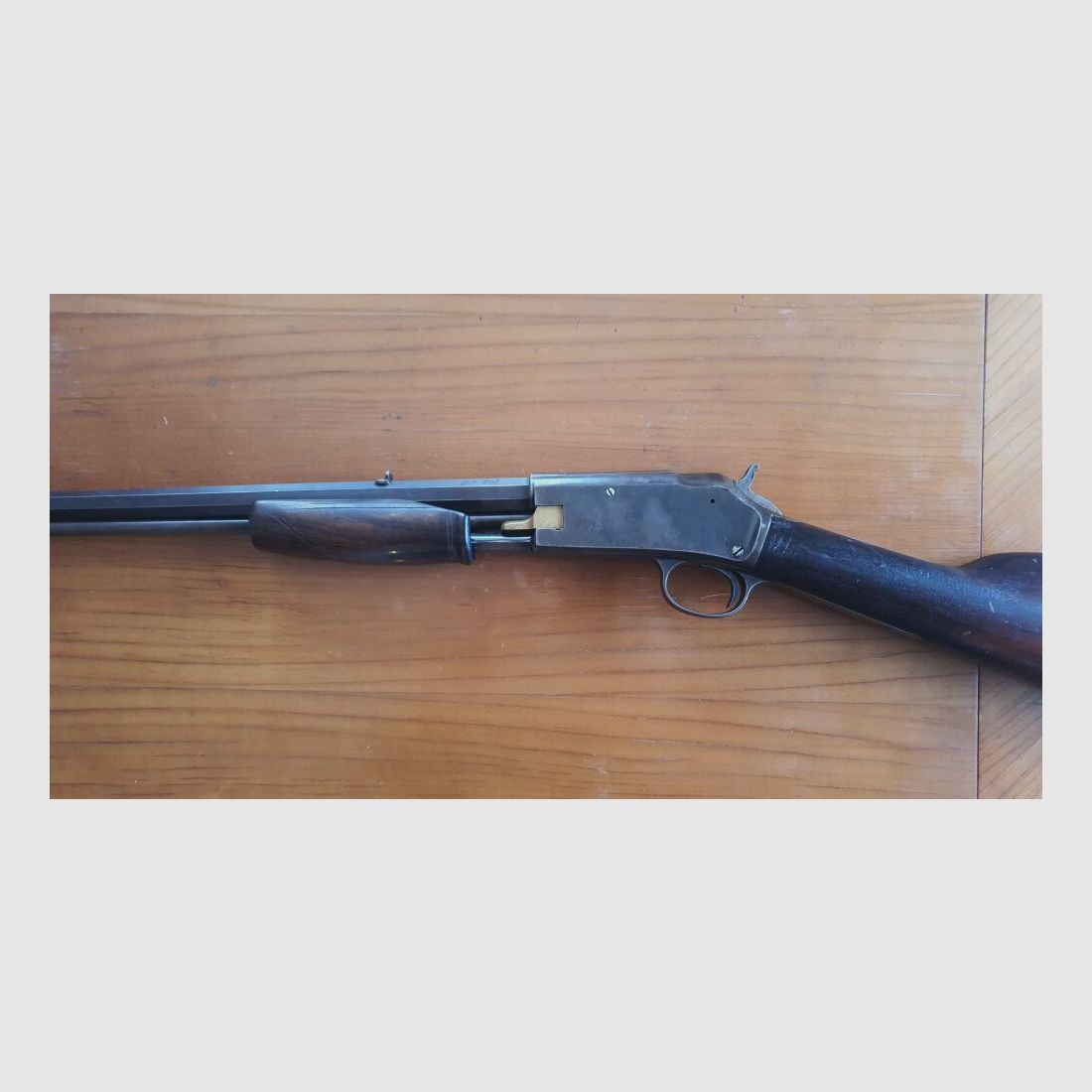 Colt	 Colt Lightning